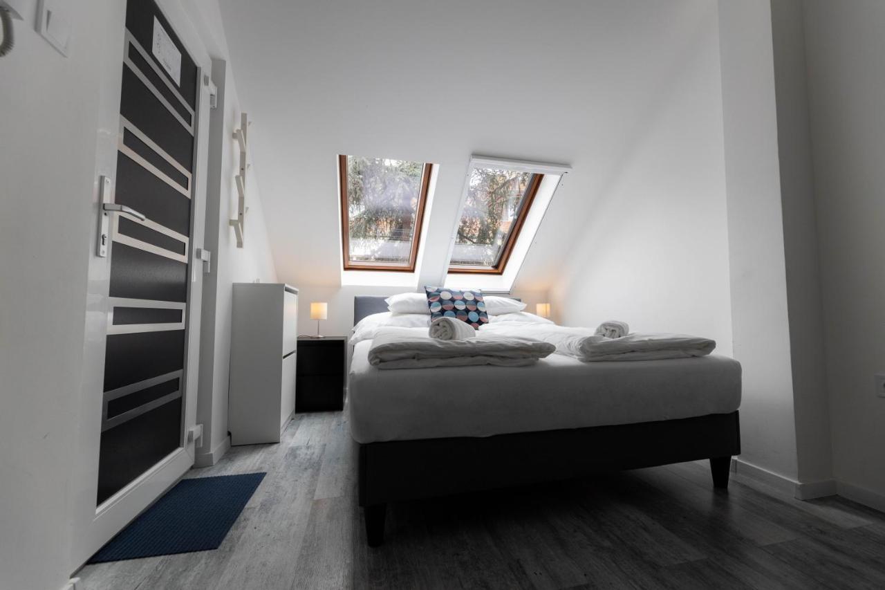 Roomstore Studio Apartments Eger Exterior foto